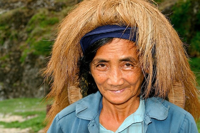 Woman wearing vakul